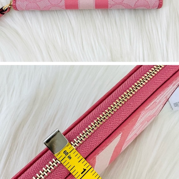 Coach Dempsey Continental Wallet/ Wristlet . Brand new with tags never used - Picture 3 of 6